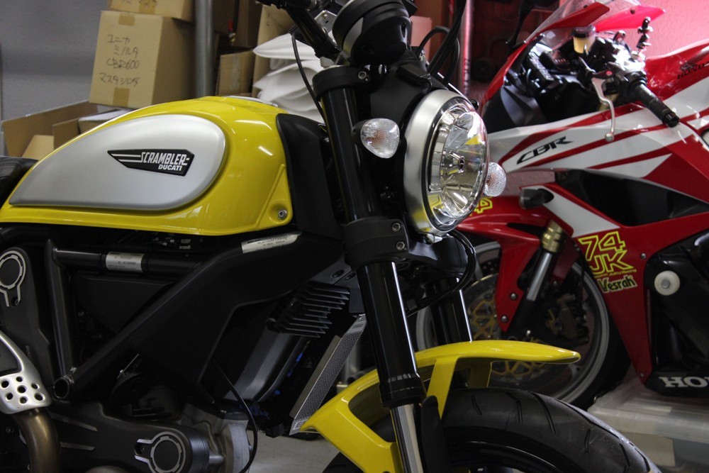 ドゥカティ スクランブラー ホイール交換 vol2 【梨塾ガレージ