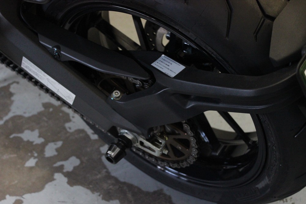 ドゥカティ スクランブラー ホイール交換 vol2 【梨塾ガレージ