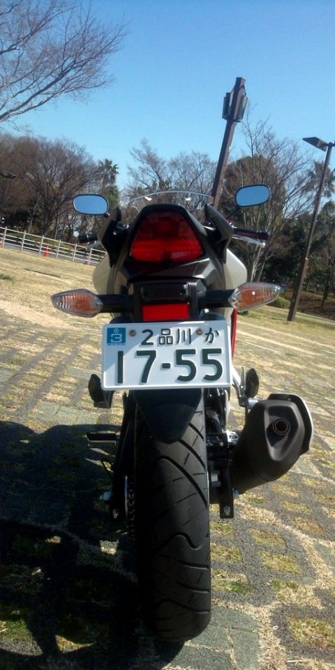 F1012361