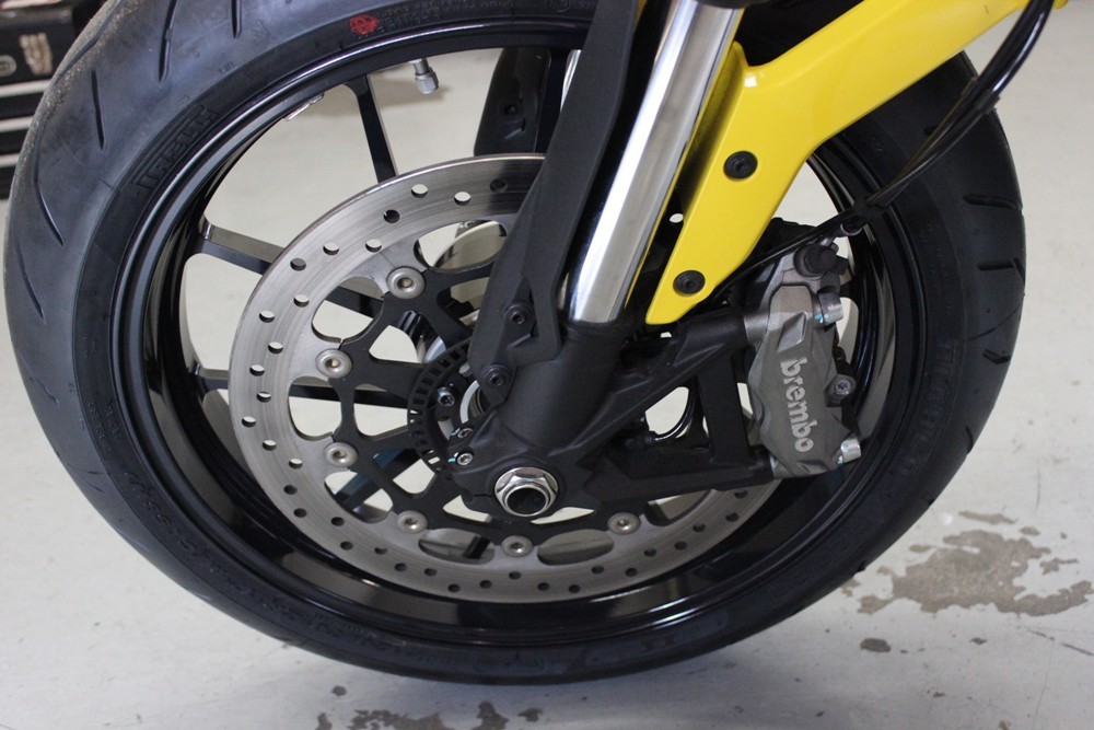 Ducati スクランブラー17インチホイール