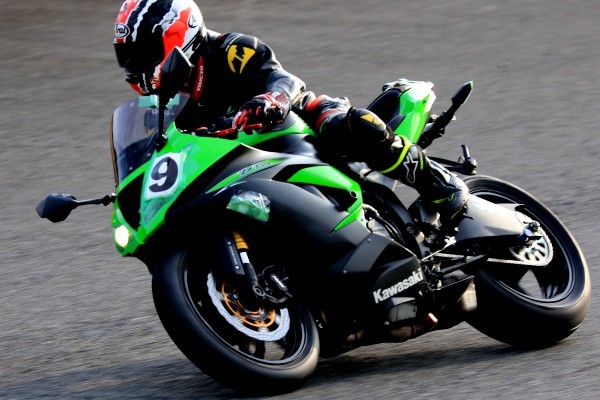 2014 ZX6R バランスアップ 編 ① 【梨塾ガレージ】 : 梨本塾