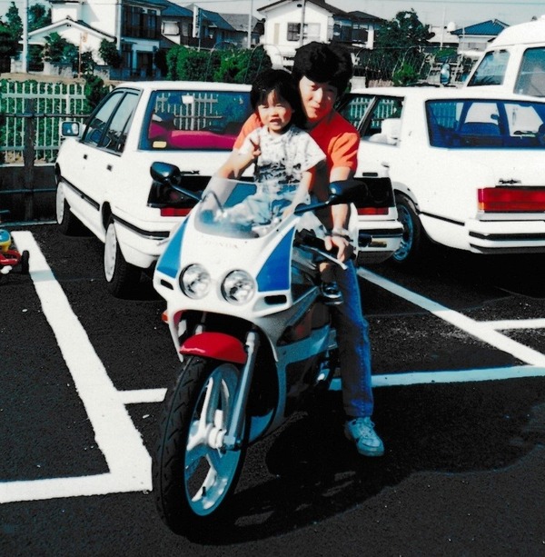 thumbnail_CBR250R_1989-2