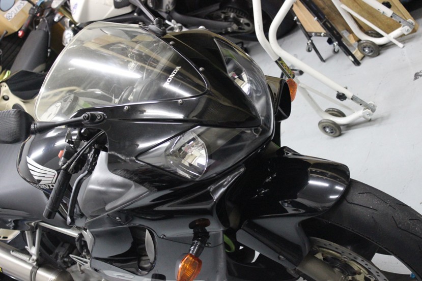 CBR600F ブレーキキャリパー オーバーホール ボルト類一新 【梨