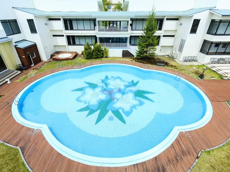 pool