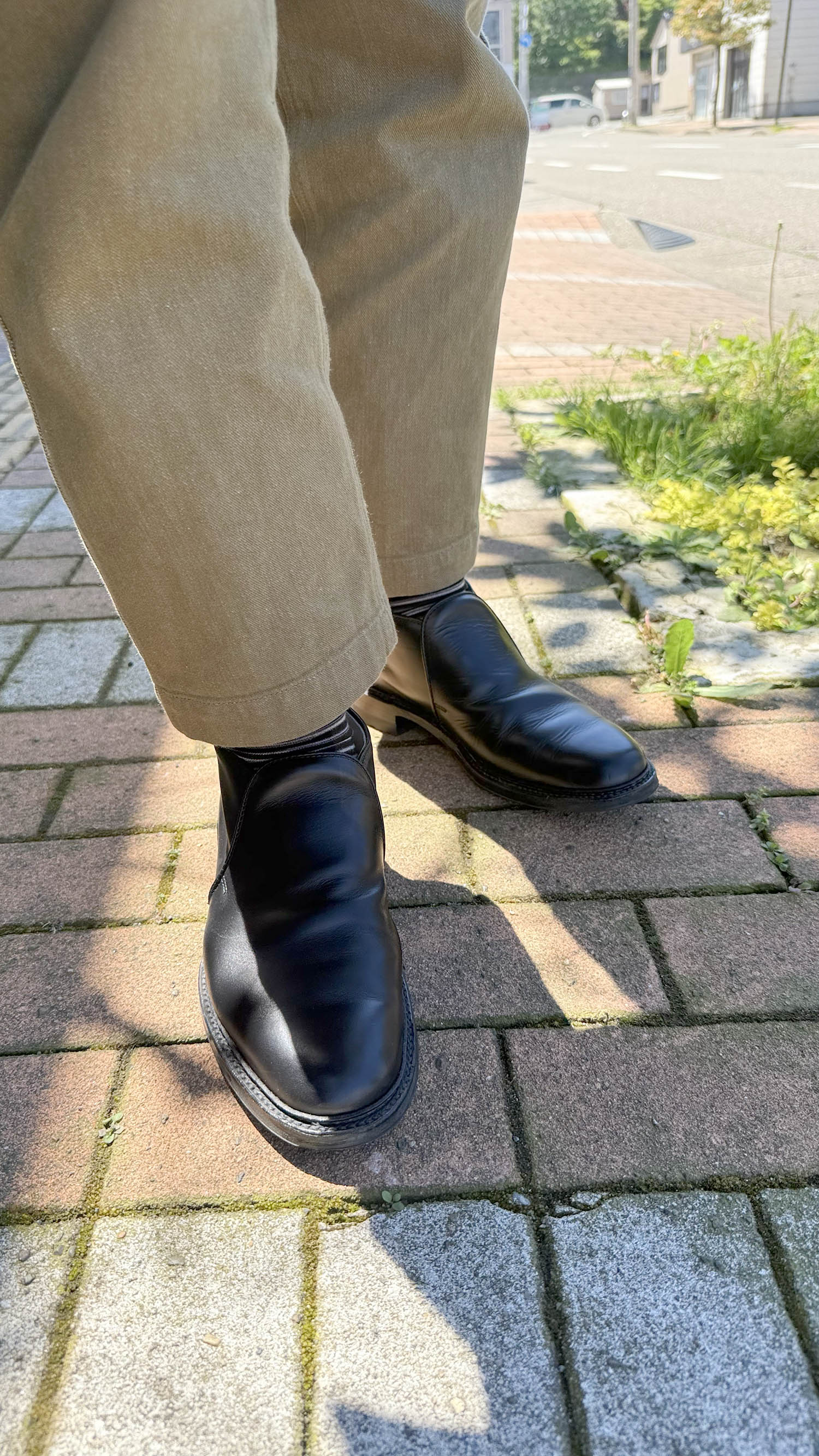 実際に履いているALDENゴアチャッカ画像2