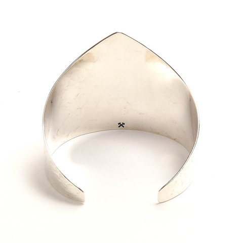 STB-Ame-cuf-Pol925-5