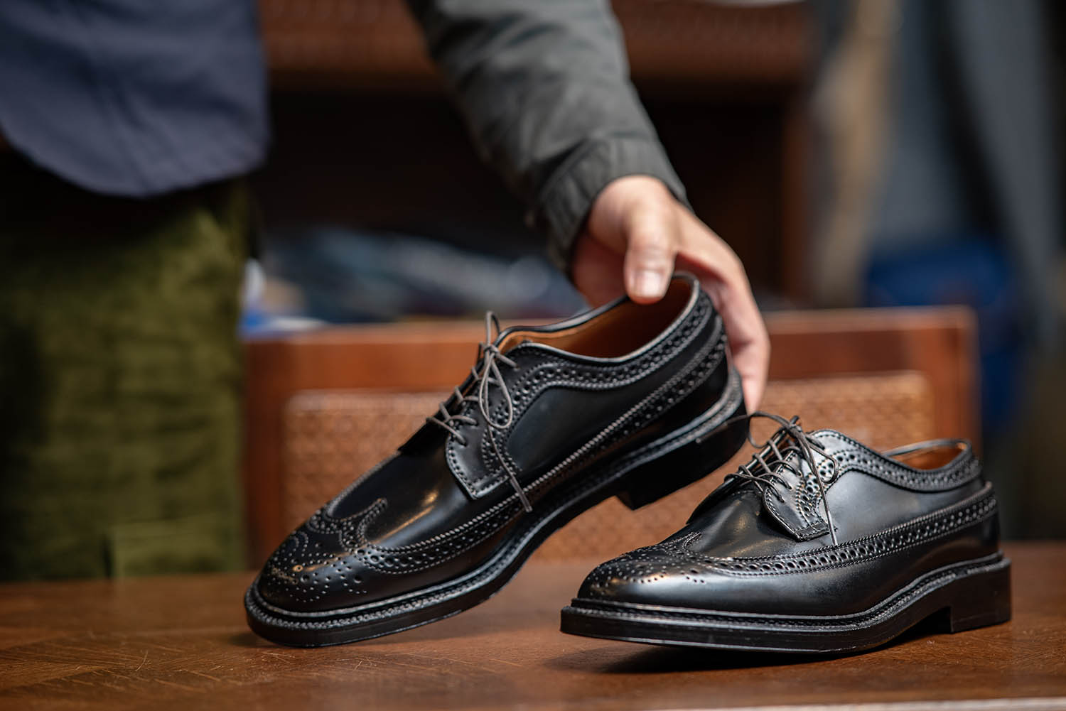 ALDEN-9751-39 手に取って次は足入れを