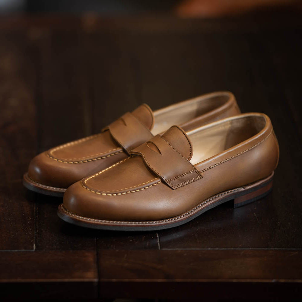 MANA クロコ型押し　エナメルローファー 35サイズ MANA クロコ型押し エナメルローファー 35サイズ MOTOのコ