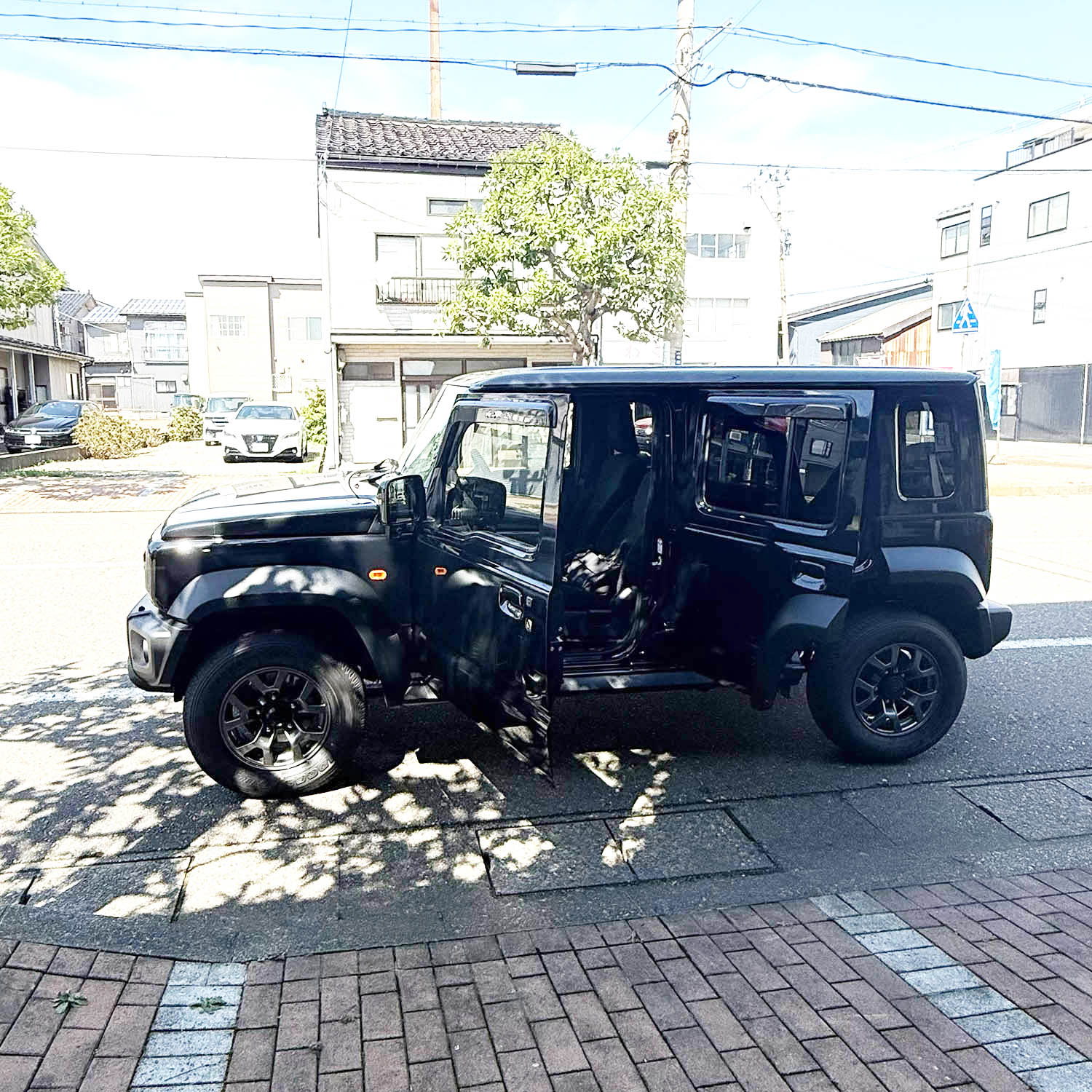 黒のジムニーノマドと、当店別注ショセ・ボタンブーツ : NATORIYAのブログ