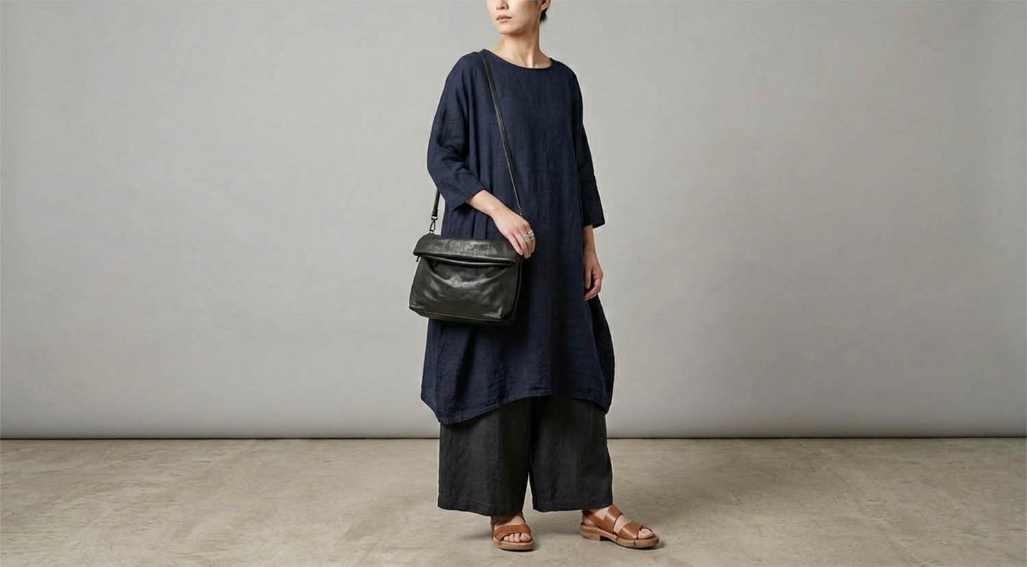 OBLO-SMALL-BLK-19