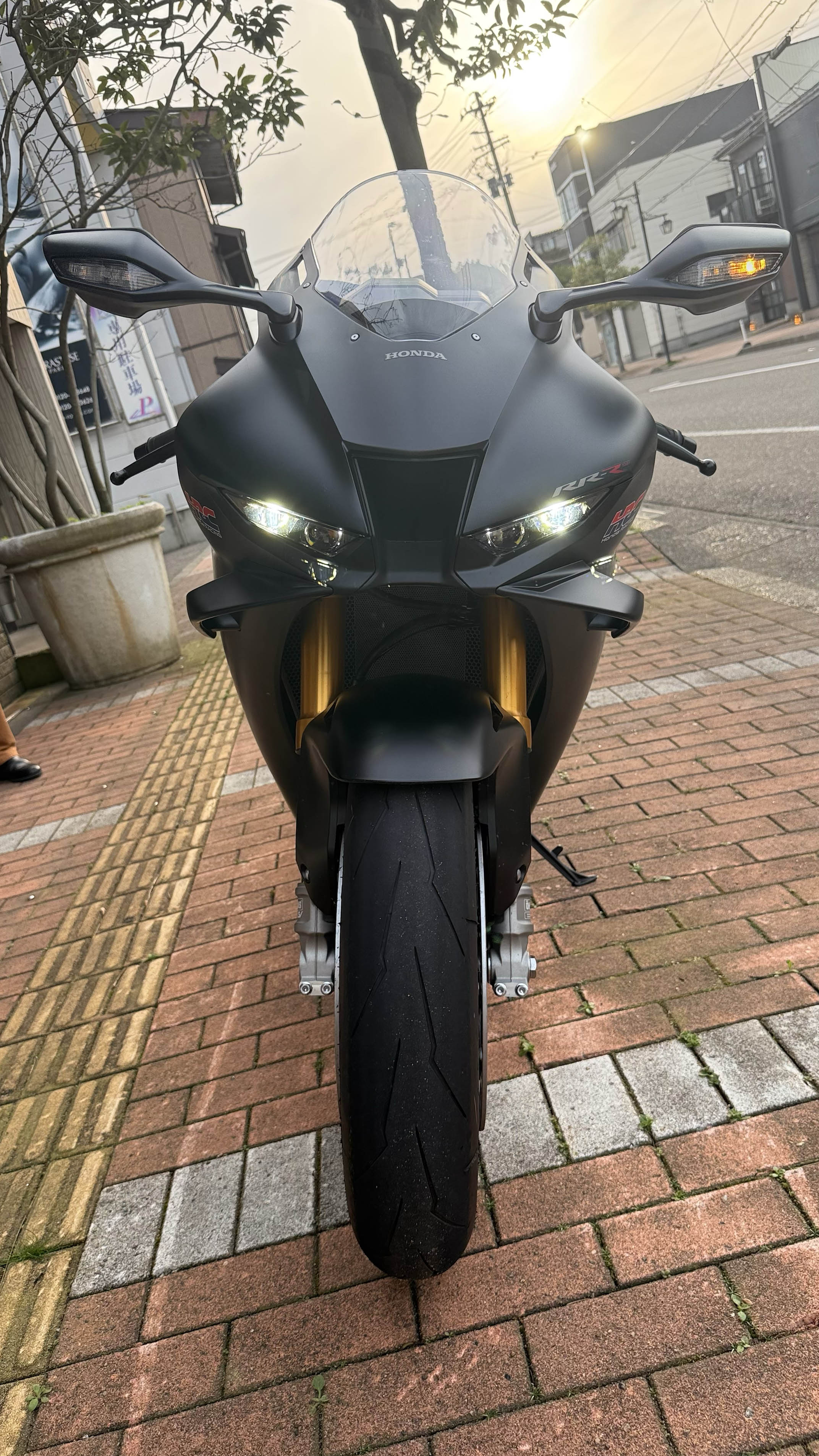 IMG_0924 Honda CBR1000RR-R FIREBLADE SP フロントビュー