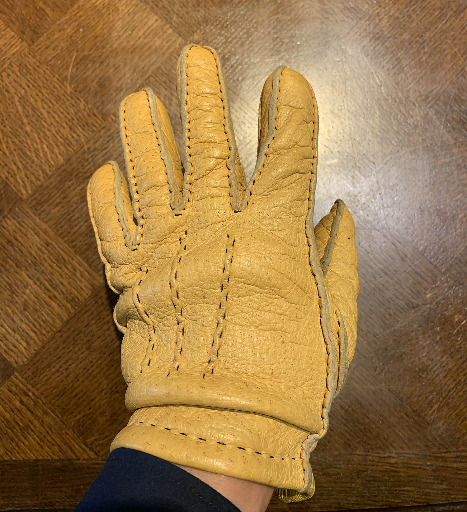 美品 ホワイトペッカリー ベージュ USAヴィンテージ 革手袋 手縫い Vintage!! ペッカリー 手縫い 手袋 ベージュ （美品 ホワイト