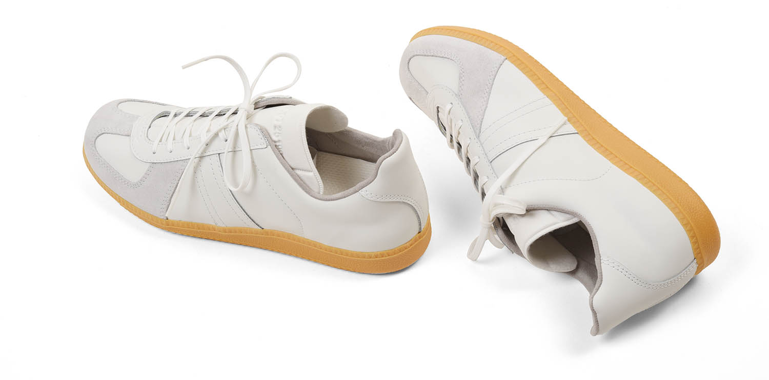 GERMAN ARMY TRAINER ORIGINAL ユニセックス