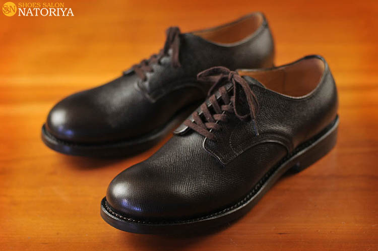 ペグマン <クラシカルな風貌と履き味に酔える新型プレーントゥ2型と