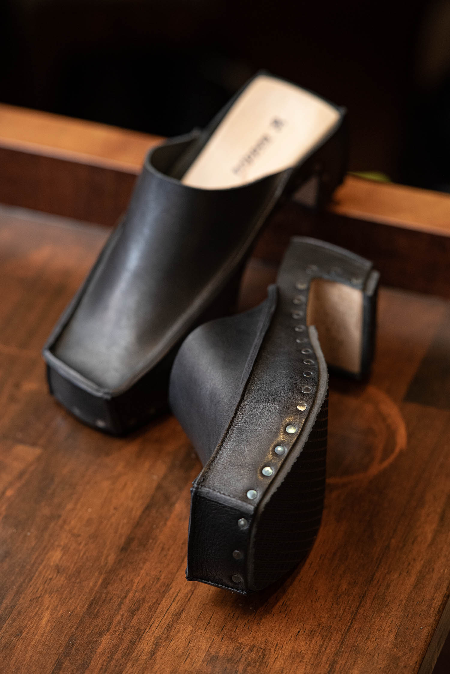 RUGGED-WAW-BLK-11