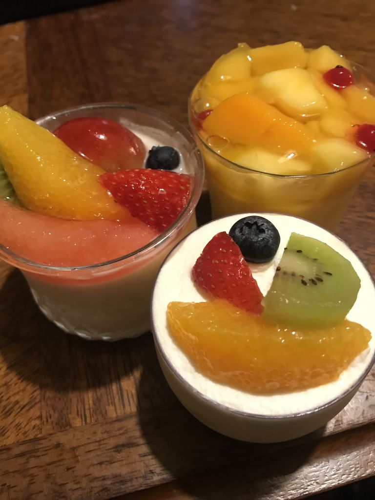 京橋千疋屋のフルーツババロア 晴れ時々ヒーロー