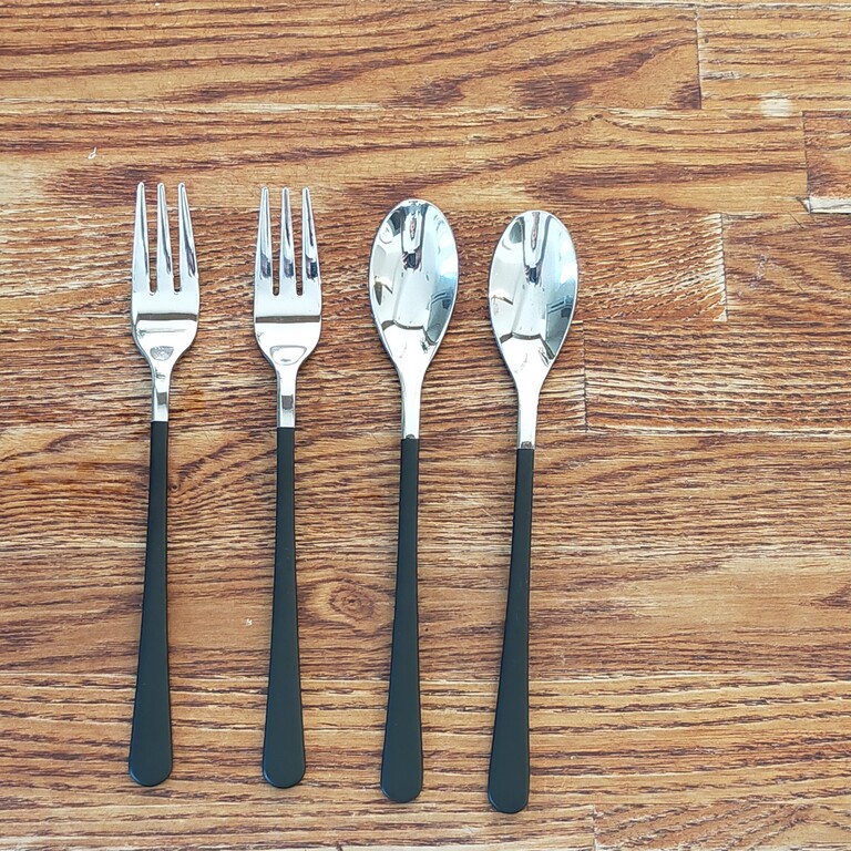セリアでぜひ買ってほしい 品質 おしゃれすぎるカトラリー2種と収納 なつめの手仕事日記 Powered By ライブドアブログ セリアでぜひ買ってほしい 品質 おしゃれすぎるカトラリー2種と収納 なつめの手仕事日記 Powered By ライブドアブログ