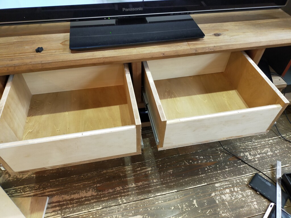 Diy テレビ台引き出し追加 モバイル類をすっきり収納 なつめの手仕事日記 Powered By ライブドアブログ