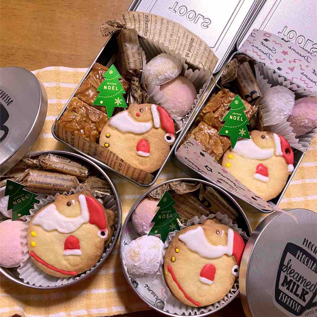 クリスマスクッキー缶販売中 はなかっぽ女将の北軽井沢生活