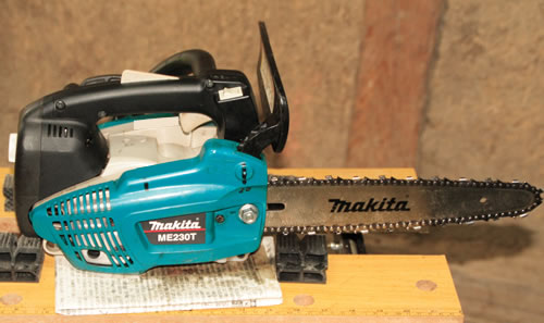 チェーンソー「マキタ：ME230T」のエンジンのメンテ : 愛知の田舎で古