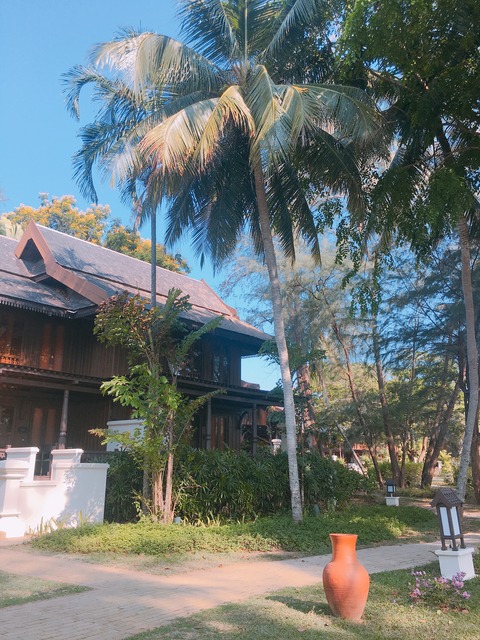 バティックでワンピースをオーダーメイド Simply Style Kl