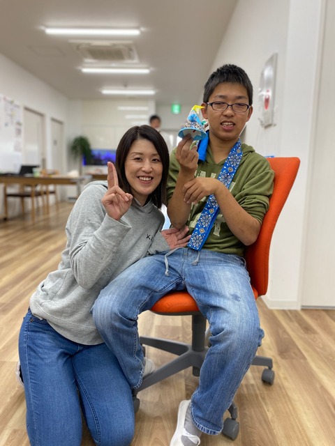 A4530F00-7A5F-457E-B544-51319E549505