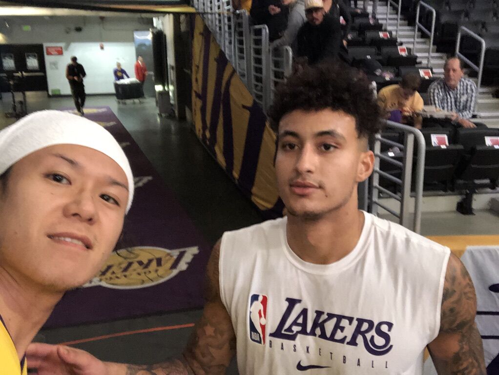 Nba観戦 ステイプルズセンターで選手と距離を近付けるためには Nba From Japan 白タオルが行く