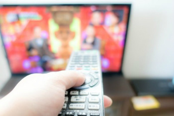 テレビを消して