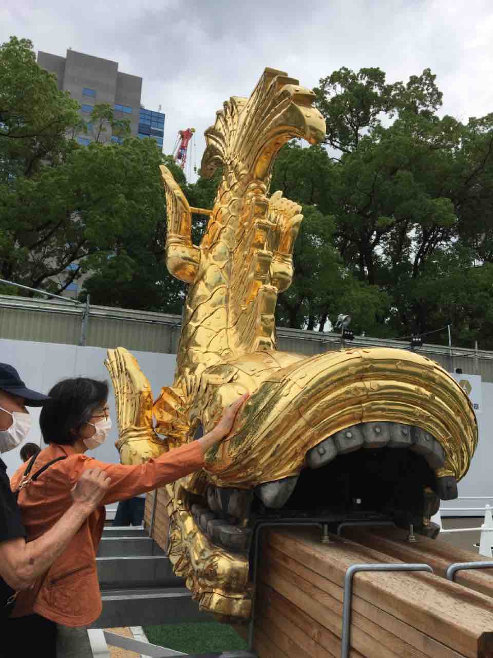 名古屋城金シャチ降臨〜金色に輝くシャチホコを間近で観る・触れる