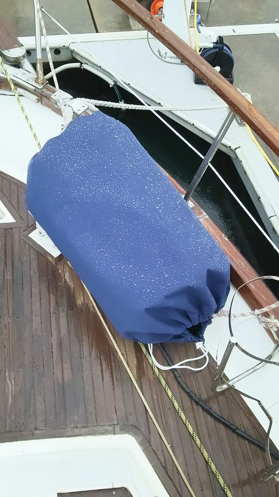 スチロバールカバー ナウティーキャット33 Dolphinのblog