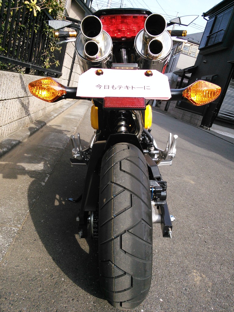 グロム ホイール タイヤ交換 詳細編 今日もテキトーに