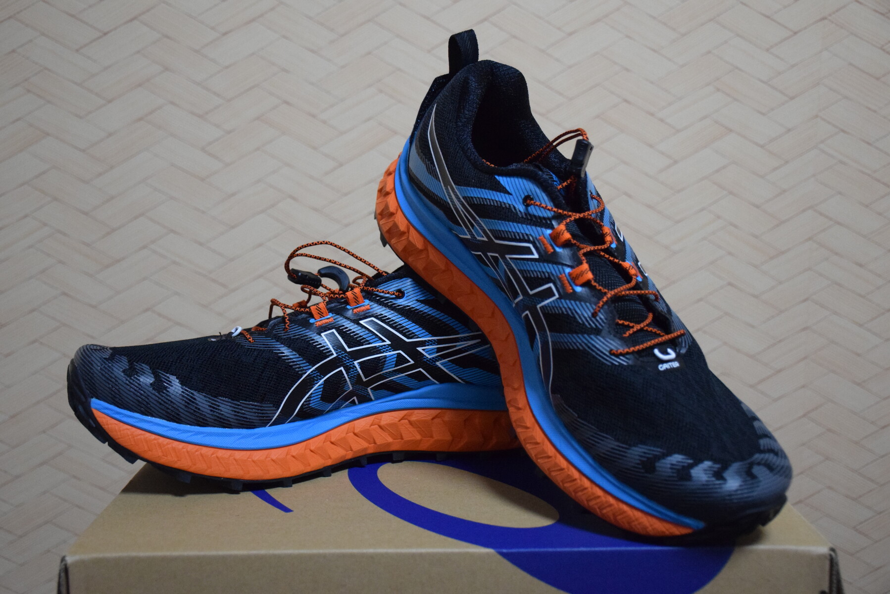 アシックス Trabuco Max レビュー＆テストラン : お気楽ハイカーの