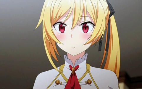 二次 金髪