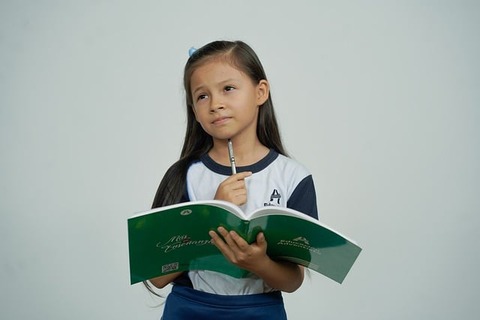 little-girl-g0d91e41d7_640