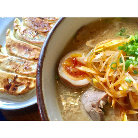 ラーメン　餃子