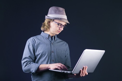 laptop-gee7d26999_640