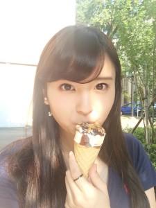 女子大生