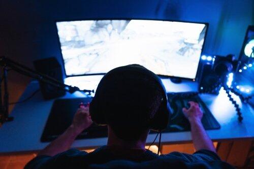 【悲報】ゲーム配信ってキツくね？