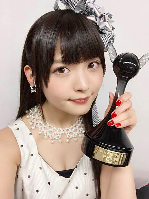 上坂すみれ
