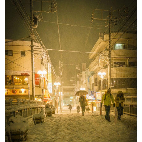 雪が降る街のイメージ３