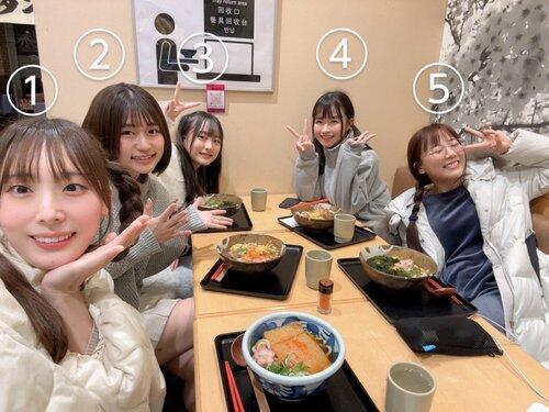 【画像】きしめんで女子会やる名古屋の女達