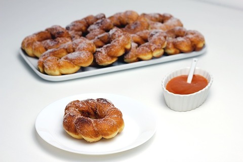 donut-ge1fbad977_640