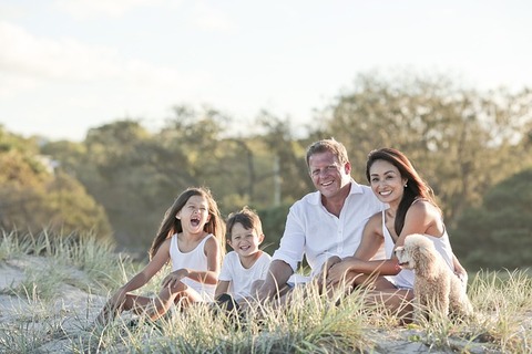 family-g1bd8afeb4_640