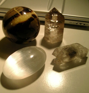 080512_shapeofstones