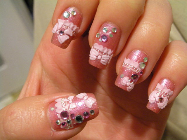 乙女なピンクネイルリボン編 手のスタイル美しく 超ど素人でも自宅で出来る お手軽ネイル方法