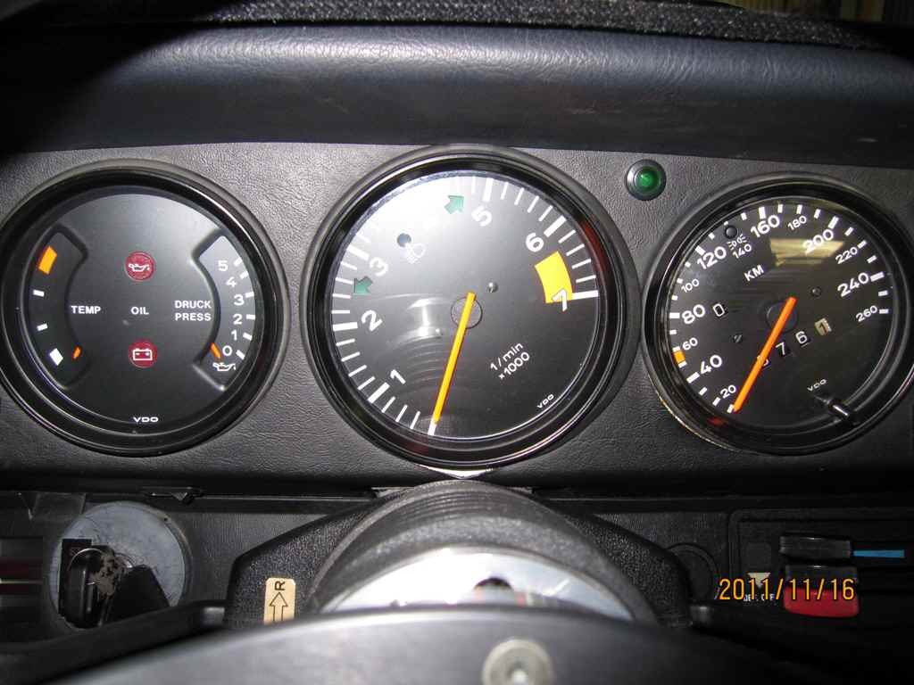 ポルシェのメーター 40から始めるポルシェのある生活