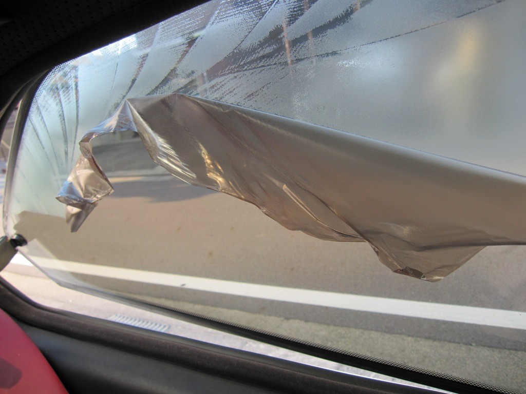 スモークフィルムはがし 40から始めるポルシェのある生活