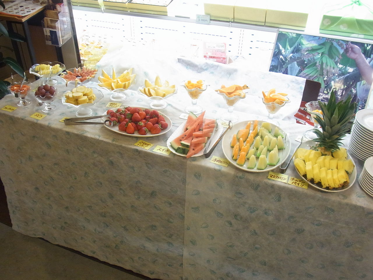 ミキフルーツカフェ のディナーフルーツバイキング 猫あねきのお腹プクプク美味しいもん日記