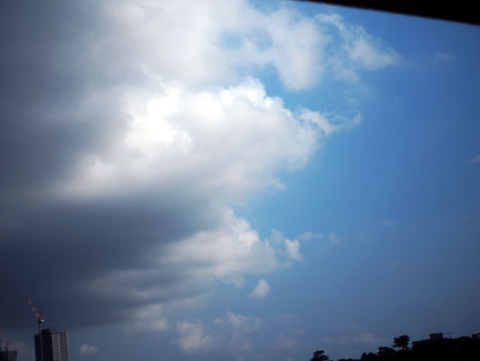雨雲接近