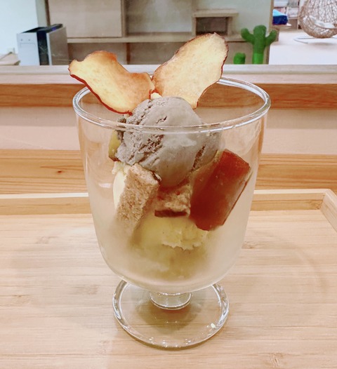 5B8DAFE3-616F-4018-9CBA-6FBD8F59B028